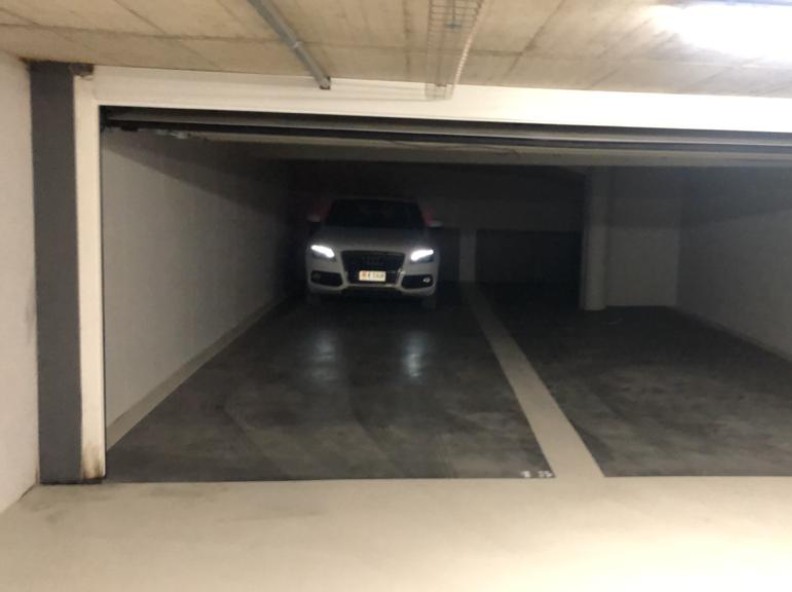 Compra Parking doble Ordino: 80 m² - 142.000 €
